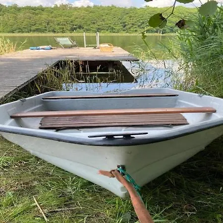 Scandinavian House Overlooking The בית נופש Klepnica