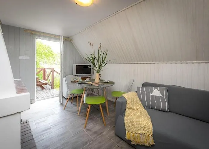 Dom wakacyjny Scandinavian House Overlooking The